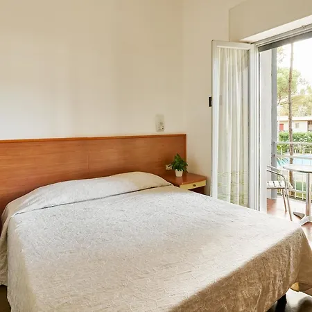 G/hotel Lignano ホテル リニャーノ・サッビアドーロ