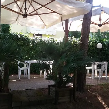 G/hotel Lignano ホテル